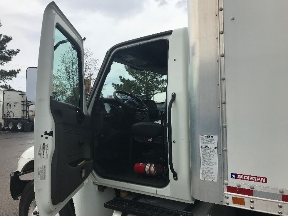 Medium Duty Box Truck-Light and Medium Duty Trucks-International-2022-MV607-Olive Branch-MS-146,580\n\t\tmiles-$ 66,750 - Image 16