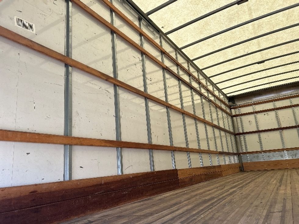 Medium Duty Box Truck-Light and Medium Duty Trucks-International-2022-MV607-Omaha-NE-204,482\n\t\tmiles-$ 44,250 - Image 10