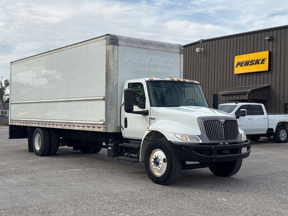 Medium Duty Box Truck-Light and Medium Duty Trucks-International-2022-MV607-Omaha-NE-214,953\n\t\tmiles-$ 47,500 - Image 1