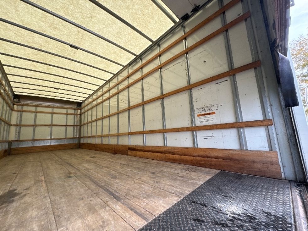 Medium Duty Box Truck-Light and Medium Duty Trucks-International-2022-MV607-Omaha-NE-214,953\n\t\tmiles-$ 47,500 - Image 12