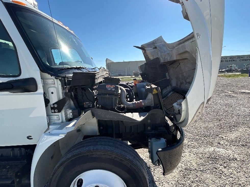 Medium Duty Box Truck-Light and Medium Duty Trucks-International-2022-MV607-Omaha-NE-218,461\n\t\tmiles-$ 46,750 - Image 22