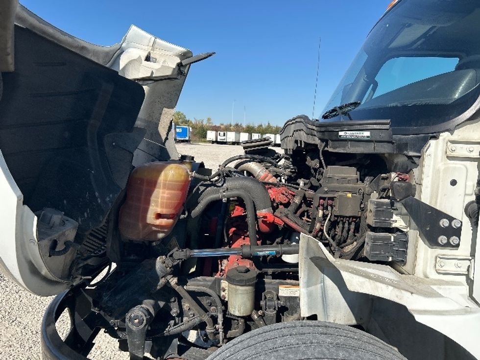 Medium Duty Box Truck-Light and Medium Duty Trucks-International-2022-MV607-Omaha-NE-218,461\n\t\tmiles-$ 46,750 - Image 23