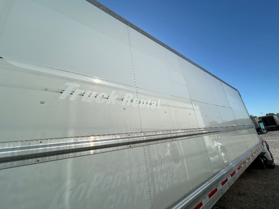 Medium Duty Box Truck-Light and Medium Duty Trucks-International-2022-MV607-Omaha-NE-218,461\n\t\tmiles-$ 46,750 - Image 25