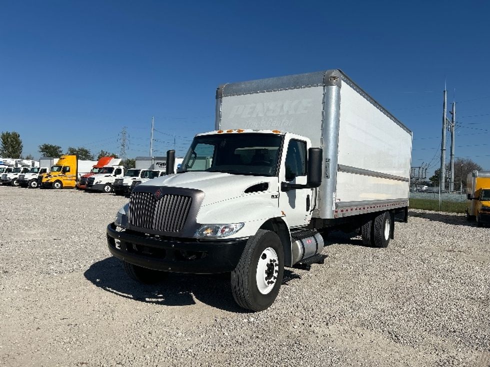 Medium Duty Box Truck-Light and Medium Duty Trucks-International-2022-MV607-Omaha-NE-218,461\n\t\tmiles-$ 46,750 - Image 3