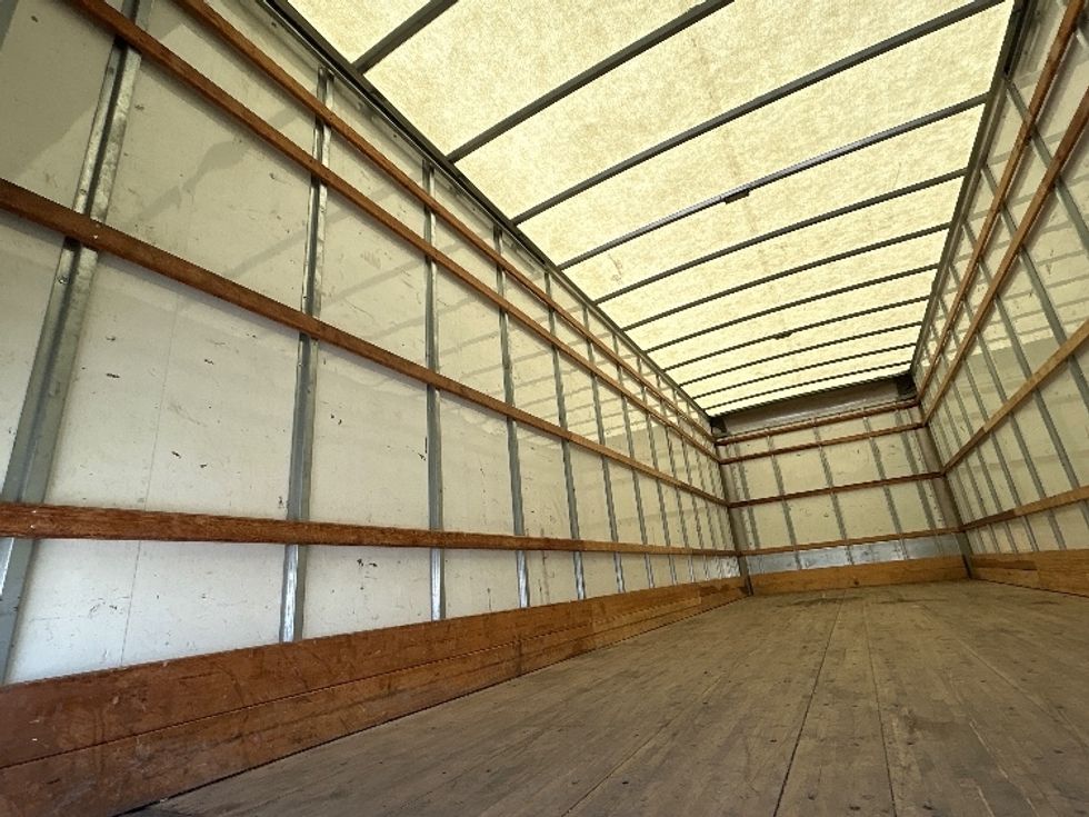 Medium Duty Box Truck-Light and Medium Duty Trucks-International-2022-MV607-Omaha-NE-228,957\n\t\tmiles-$ 45,000 - Image 10
