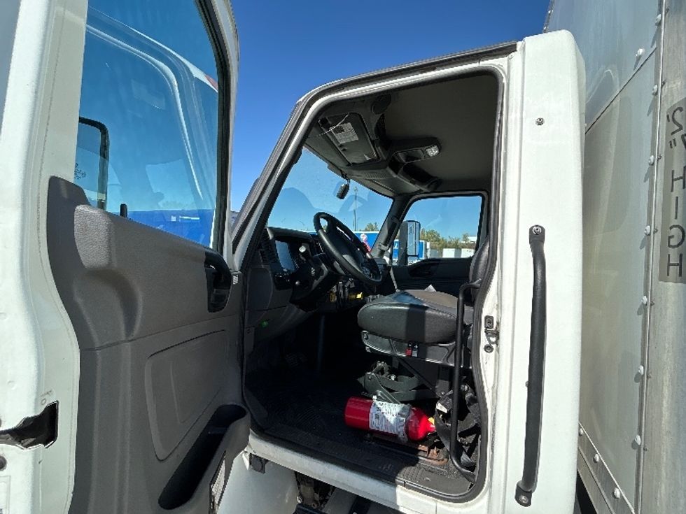 Medium Duty Box Truck-Light and Medium Duty Trucks-International-2022-MV607-Omaha-NE-228,957\n\t\tmiles-$ 45,000 - Image 15