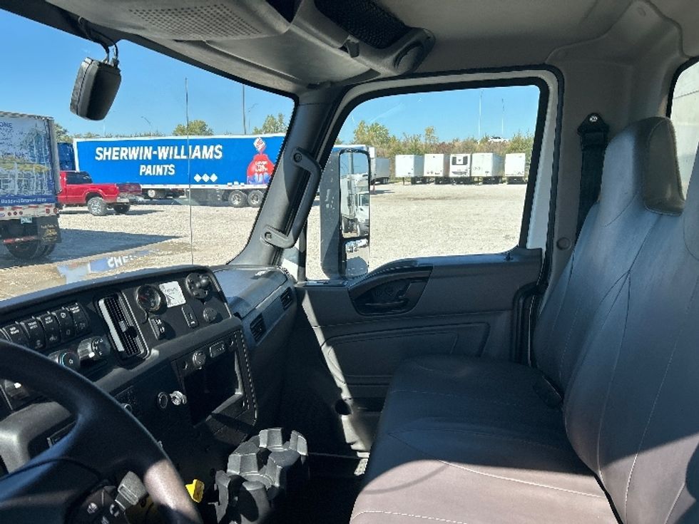 Medium Duty Box Truck-Light and Medium Duty Trucks-International-2022-MV607-Omaha-NE-228,957\n\t\tmiles-$ 45,000 - Image 18