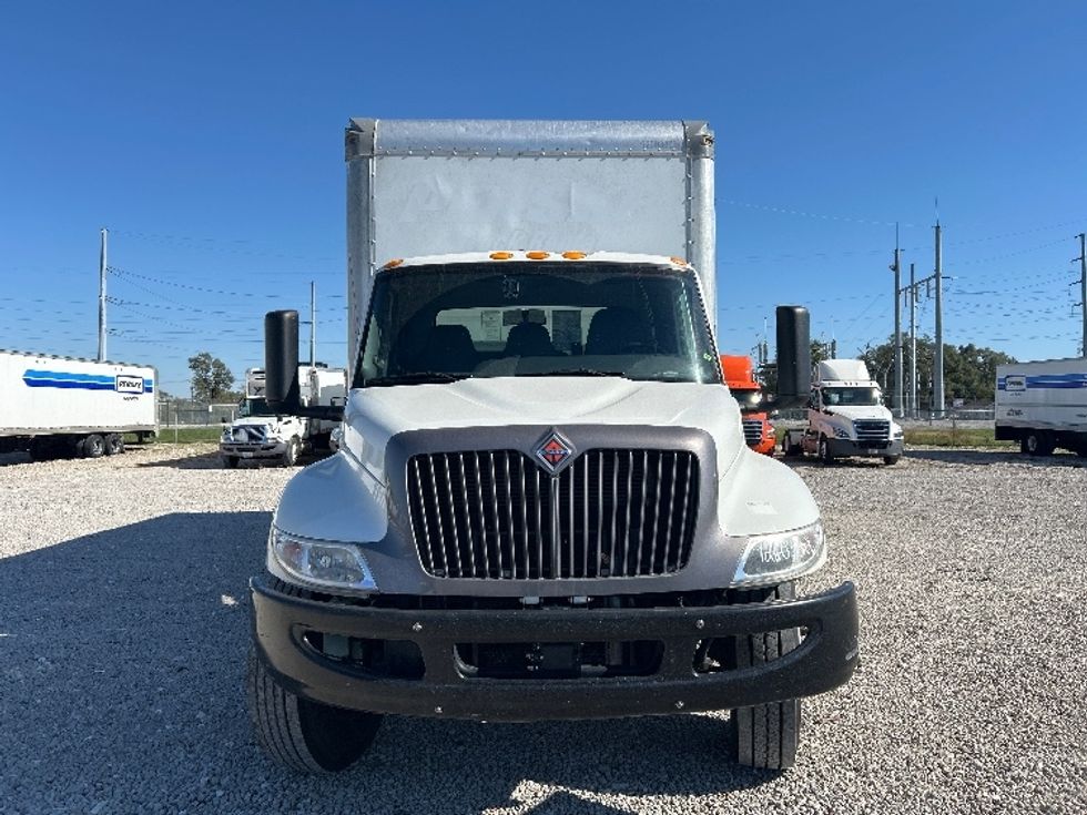 Medium Duty Box Truck-Light and Medium Duty Trucks-International-2022-MV607-Omaha-NE-228,957\n\t\tmiles-$ 45,000 - Image 2