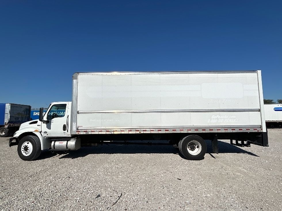 Medium Duty Box Truck-Light and Medium Duty Trucks-International-2022-MV607-Omaha-NE-228,957\n\t\tmiles-$ 45,000 - Image 4