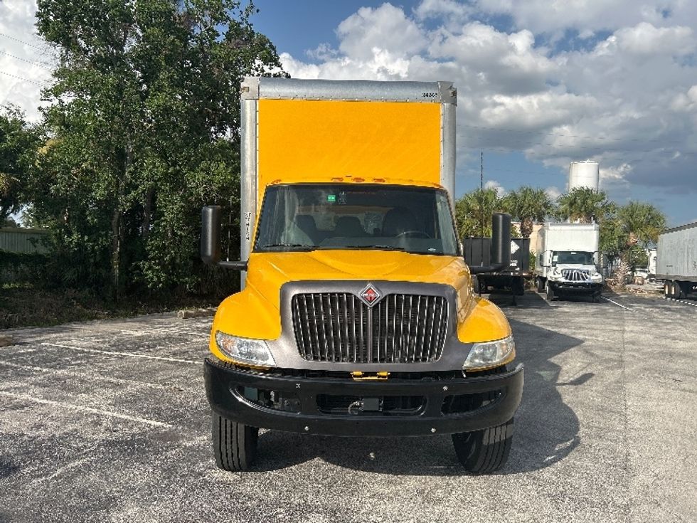 Medium Duty Box Truck-Light and Medium Duty Trucks-International-2022-MV607-Orlando-FL-136,366\n\t\tmiles-$ 69,750 - Image 2