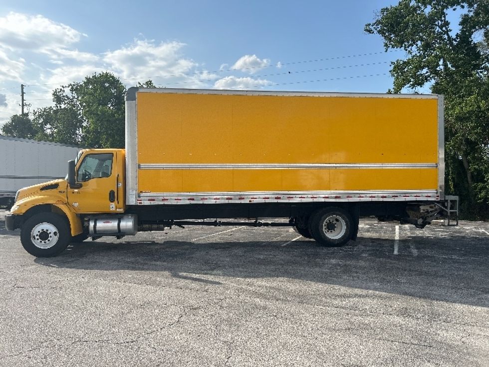 Medium Duty Box Truck-Light and Medium Duty Trucks-International-2022-MV607-Orlando-FL-136,366\n\t\tmiles-$ 69,750 - Image 4
