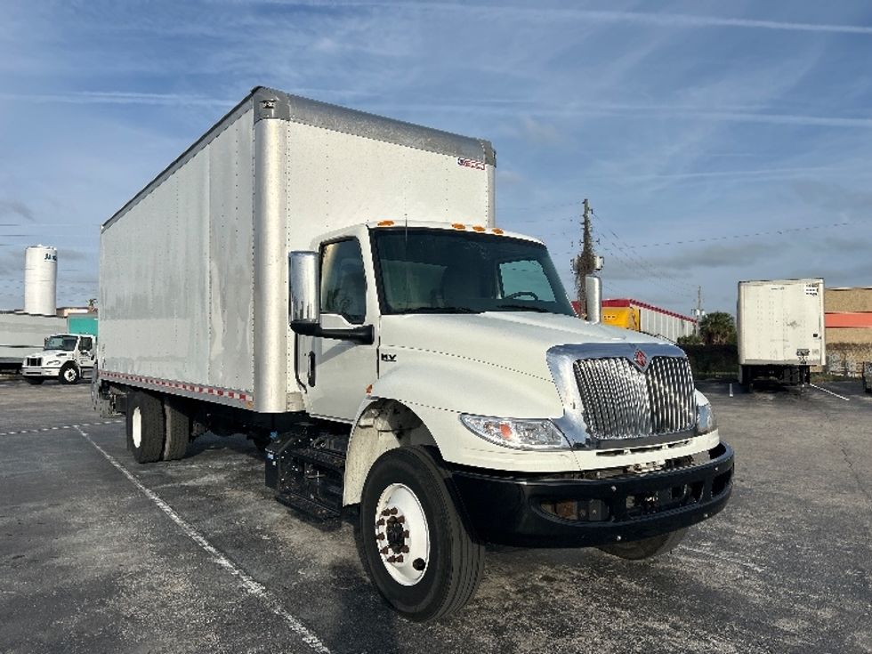 Medium Duty Box Truck-Light and Medium Duty Trucks-International-2022-MV607-Orlando-FL-143,098\n\t\tmiles-$ 66,000 - Image 1