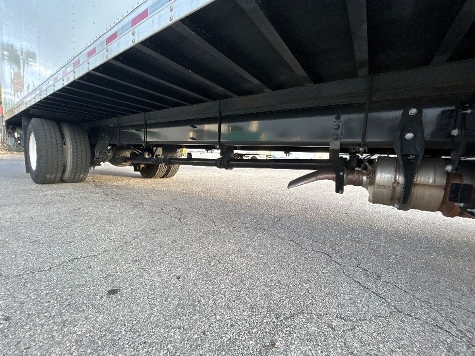 Medium Duty Box Truck-Light and Medium Duty Trucks-International-2022-MV607-Orlando-FL-143,098\n\t\tmiles-$ 66,000 - Image 14