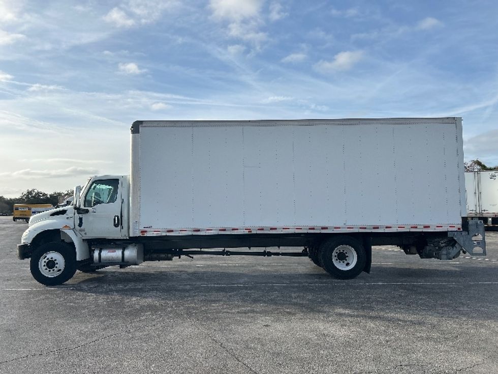 Medium Duty Box Truck-Light and Medium Duty Trucks-International-2022-MV607-Orlando-FL-143,098\n\t\tmiles-$ 66,000 - Image 4