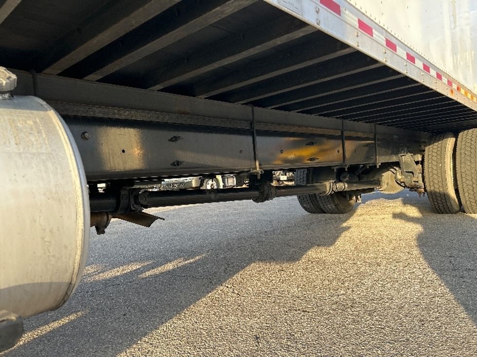 Medium Duty Box Truck-Light and Medium Duty Trucks-International-2022-MV607-Orlando-FL-143,098\n\t\tmiles-$ 66,000 - Image 5