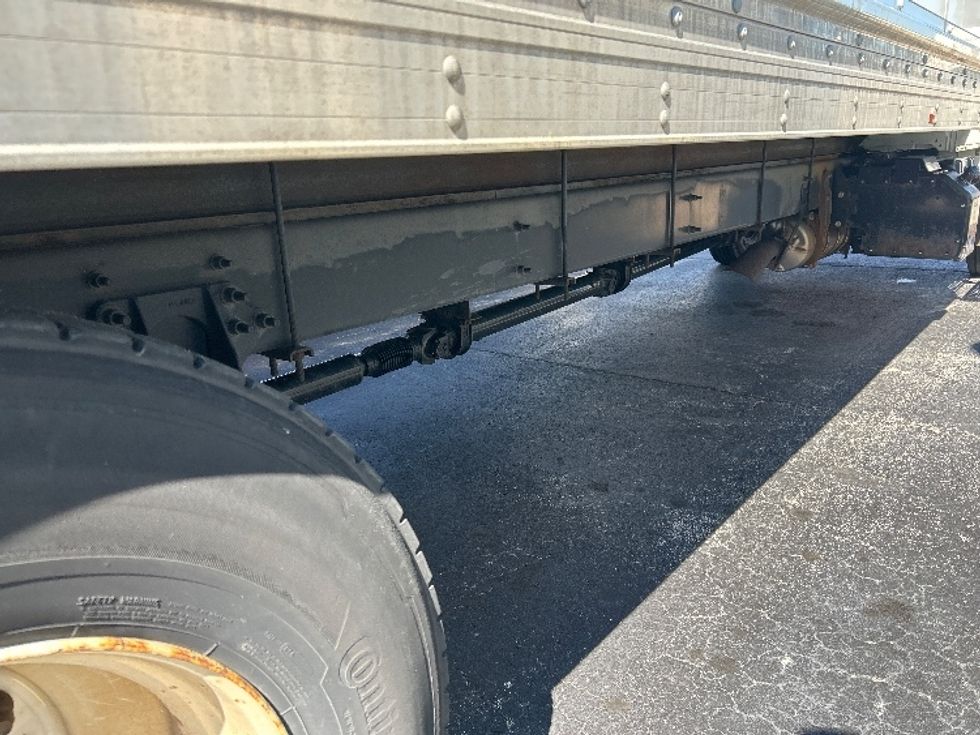 Medium Duty Box Truck-Light and Medium Duty Trucks-International-2022-MV607-Orlando-FL-223,415\n\t\tmiles-$ 49,500 - Image 13