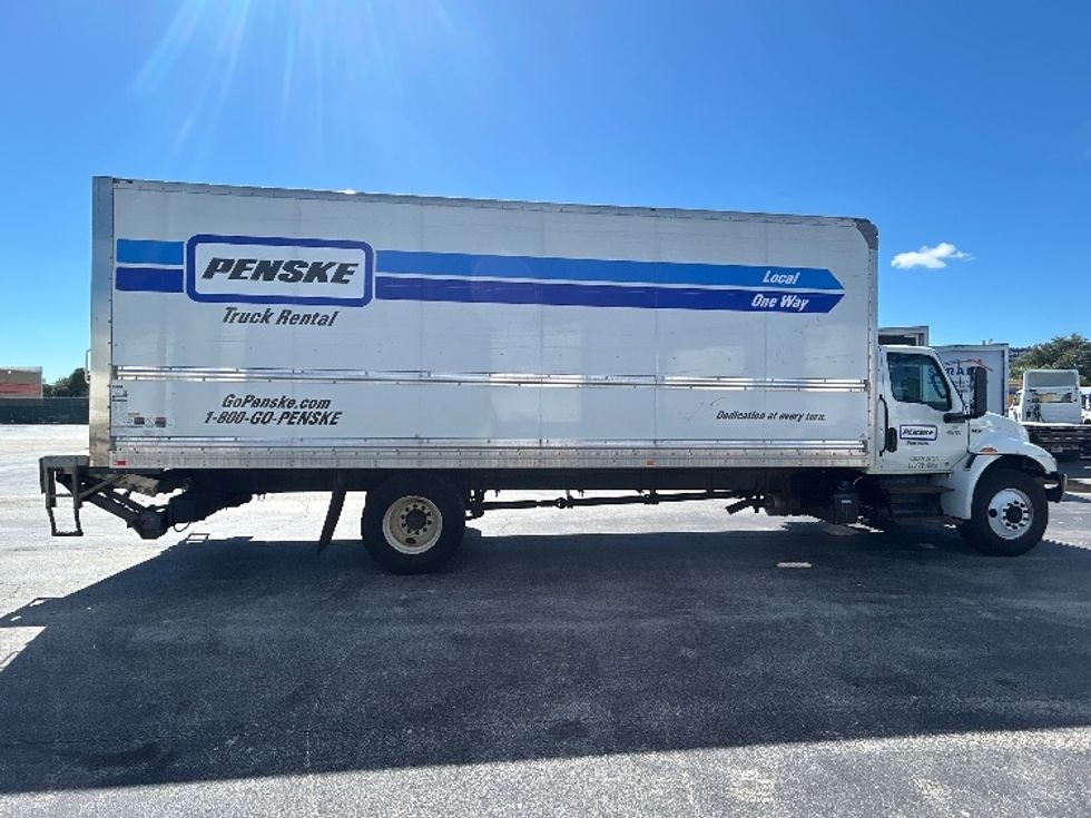 Medium Duty Box Truck-Light and Medium Duty Trucks-International-2022-MV607-Orlando-FL-223,415\n\t\tmiles-$ 49,500 - Image 14