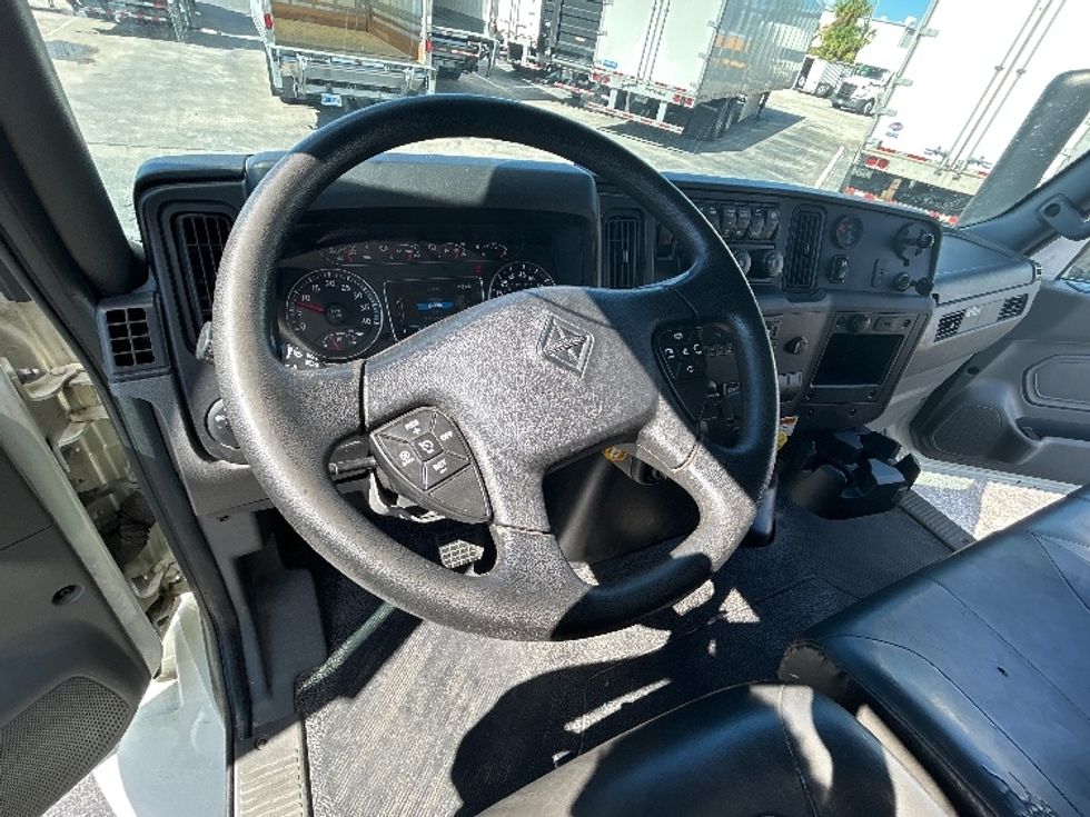 Medium Duty Box Truck-Light and Medium Duty Trucks-International-2022-MV607-Orlando-FL-223,415\n\t\tmiles-$ 49,500 - Image 16