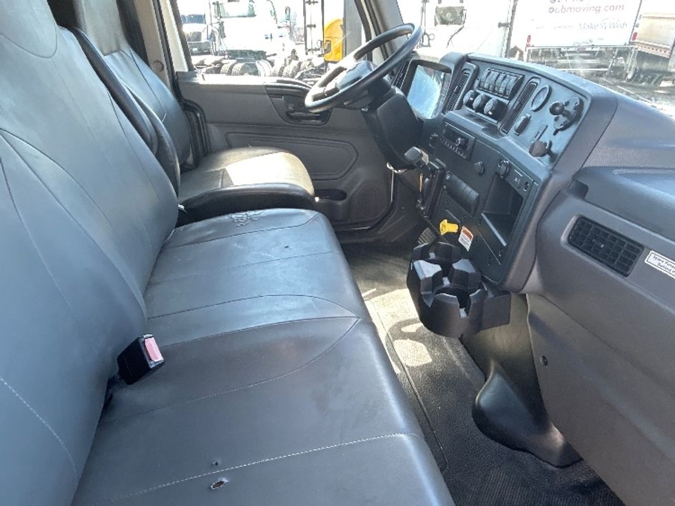 Medium Duty Box Truck-Light and Medium Duty Trucks-International-2022-MV607-Orlando-FL-223,415\n\t\tmiles-$ 49,500 - Image 22