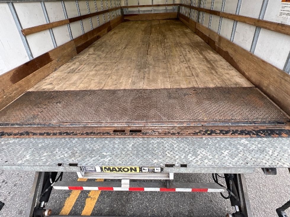 Medium Duty Box Truck-Light and Medium Duty Trucks-International-2022-MV607-Parsippany-NJ-110,113\n\t\tmiles-$ 64,500 - Image 10