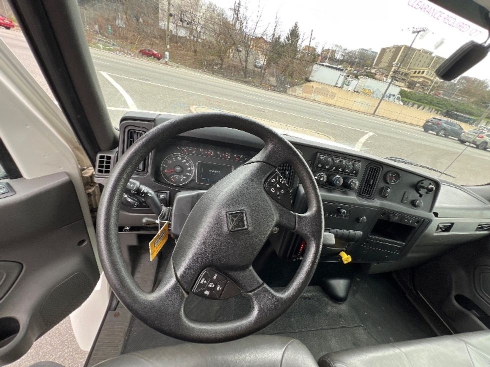 Medium Duty Box Truck-Light and Medium Duty Trucks-International-2022-MV607-Parsippany-NJ-110,113\n\t\tmiles-$ 64,500 - Image 18