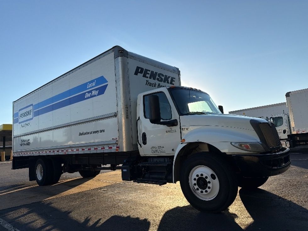 Medium Duty Box Truck-Light and Medium Duty Trucks-International-2022-MV607-Parsippany-NJ-242,011\n\t\tmiles-$ 40,750 - Image 1