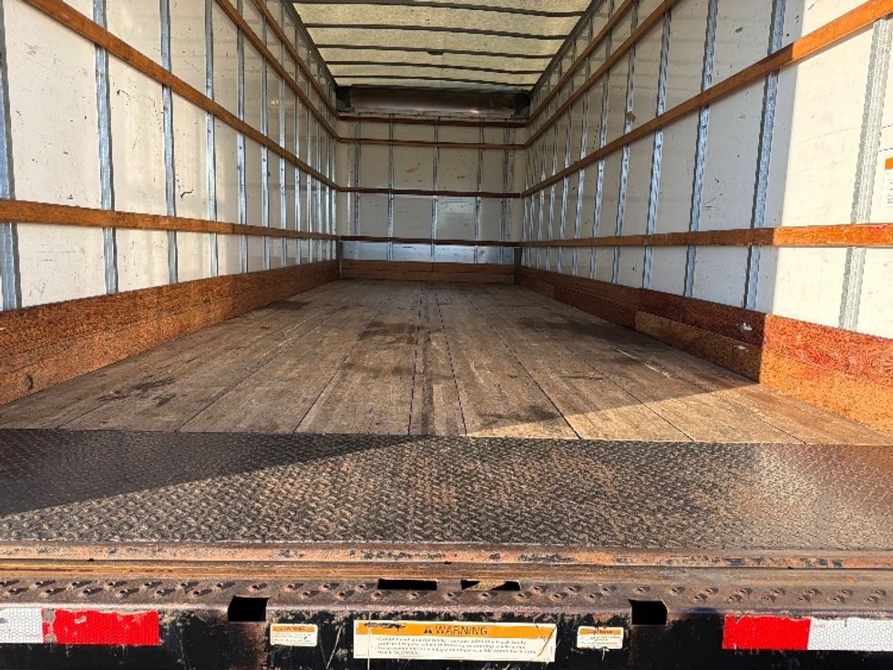 Medium Duty Box Truck-Light and Medium Duty Trucks-International-2022-MV607-Parsippany-NJ-242,011\n\t\tmiles-$ 40,750 - Image 10
