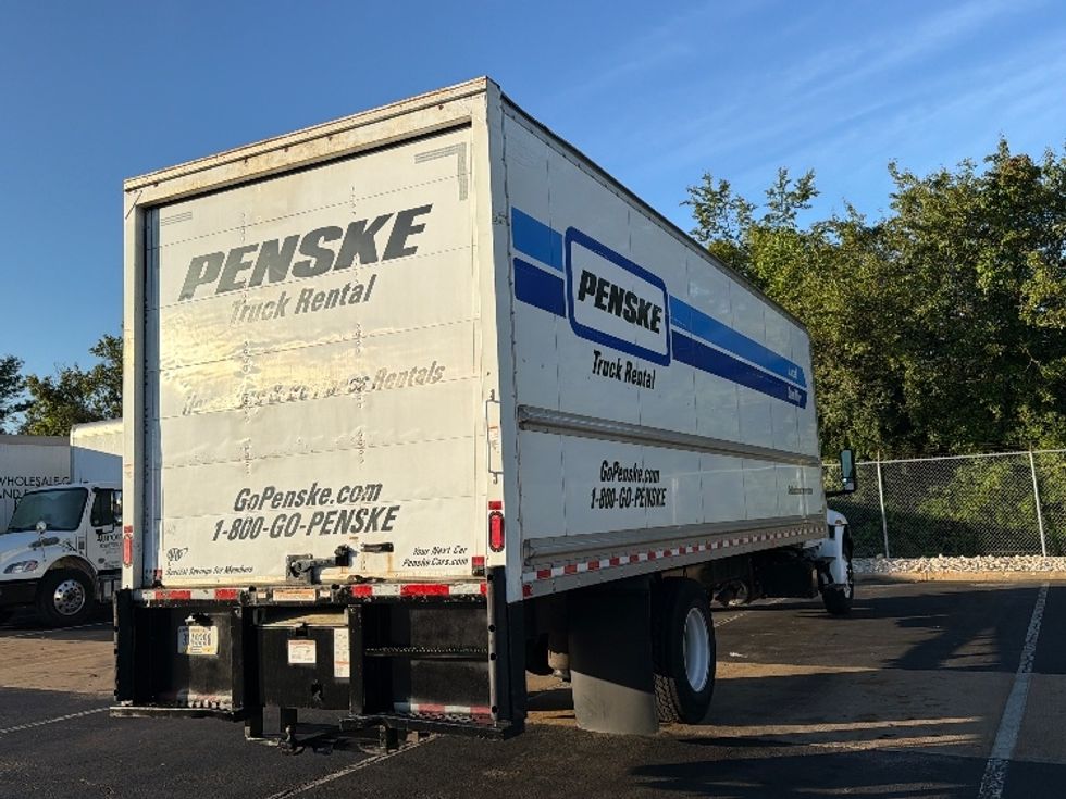 Medium Duty Box Truck-Light and Medium Duty Trucks-International-2022-MV607-Parsippany-NJ-242,011\n\t\tmiles-$ 40,750 - Image 13
