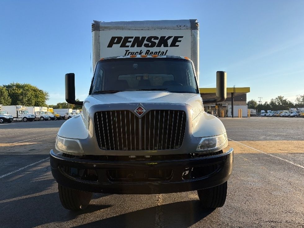 Medium Duty Box Truck-Light and Medium Duty Trucks-International-2022-MV607-Parsippany-NJ-242,011\n\t\tmiles-$ 40,750 - Image 2