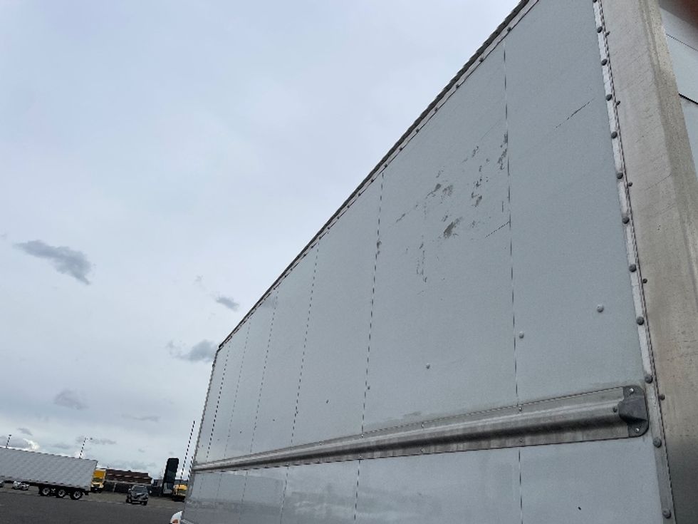 Medium Duty Box Truck-Light and Medium Duty Trucks-International-2022-MV607-Pasco-WA-111,962\n\t\tmiles-$ 73,250 - Image 28