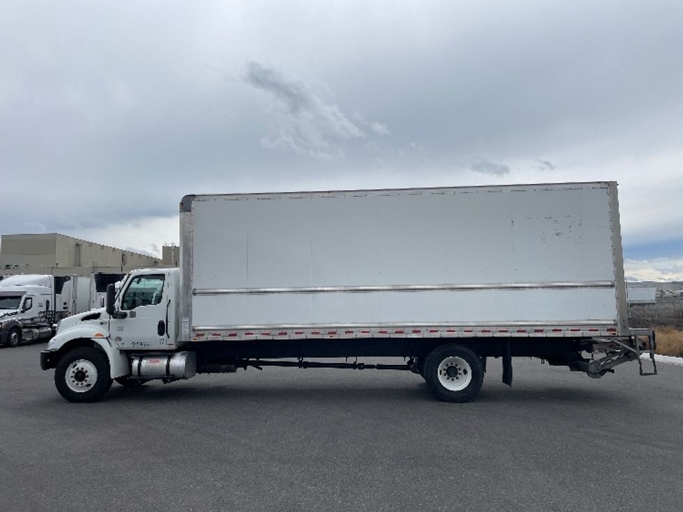 Medium Duty Box Truck-Light and Medium Duty Trucks-International-2022-MV607-Pasco-WA-111,962\n\t\tmiles-$ 73,250 - Image 4