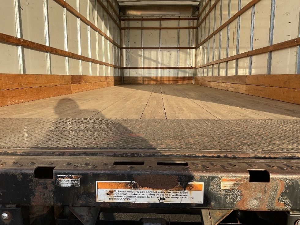 Medium Duty Box Truck-Light and Medium Duty Trucks-International-2022-MV607-Pasco-WA-233,883\n\t\tmiles-$ 40,750 - Image 10