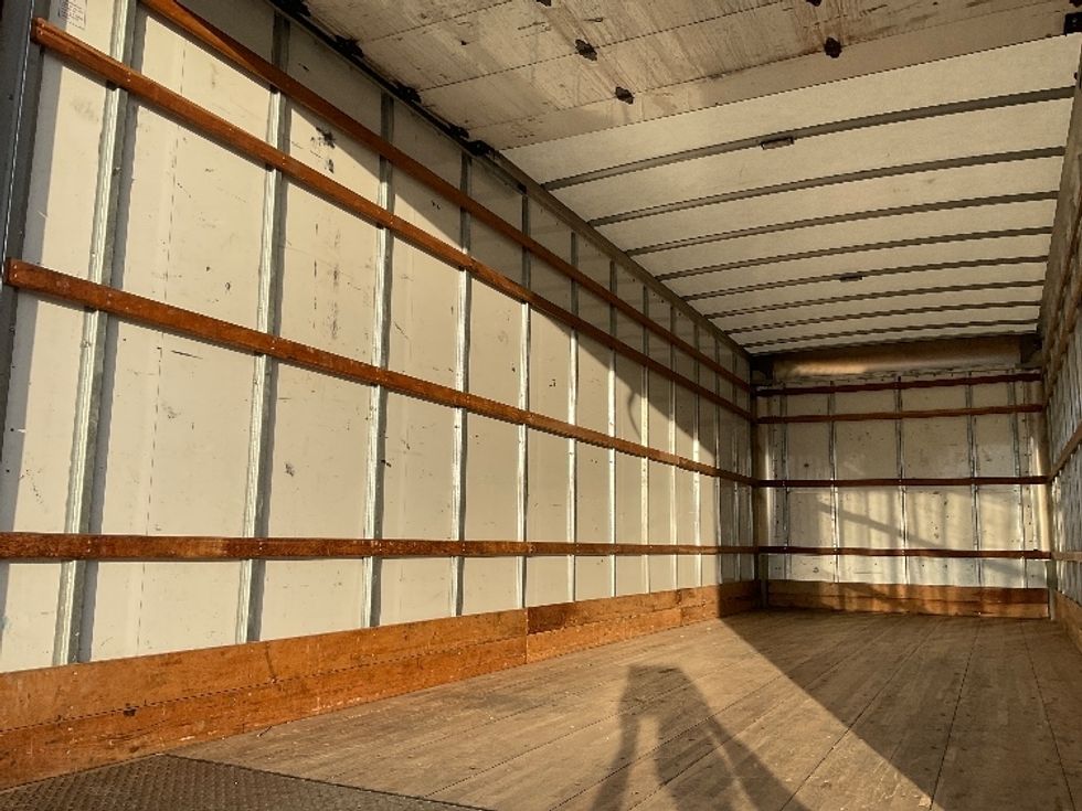 Medium Duty Box Truck-Light and Medium Duty Trucks-International-2022-MV607-Pasco-WA-233,883\n\t\tmiles-$ 40,750 - Image 11