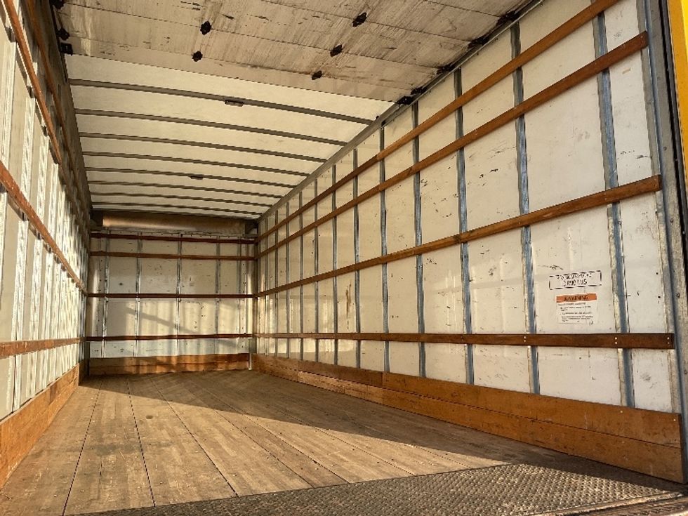 Medium Duty Box Truck-Light and Medium Duty Trucks-International-2022-MV607-Pasco-WA-233,883\n\t\tmiles-$ 40,750 - Image 12