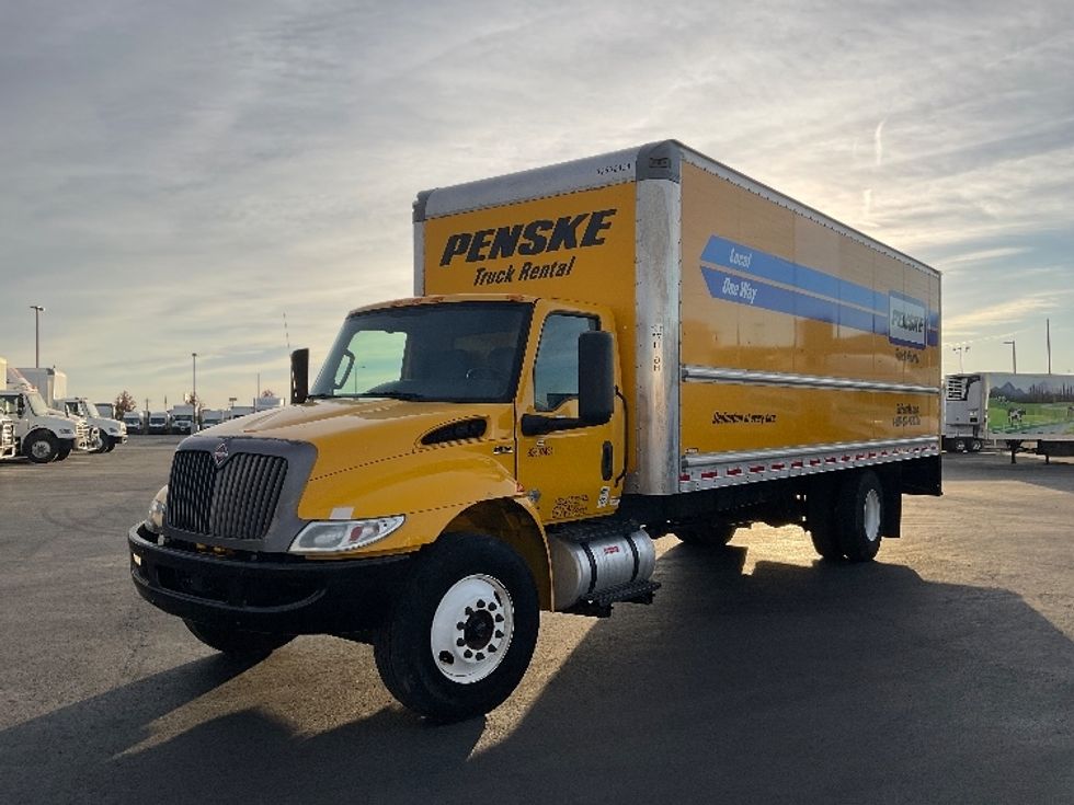Medium Duty Box Truck-Light and Medium Duty Trucks-International-2022-MV607-Pasco-WA-233,883\n\t\tmiles-$ 40,750 - Image 3