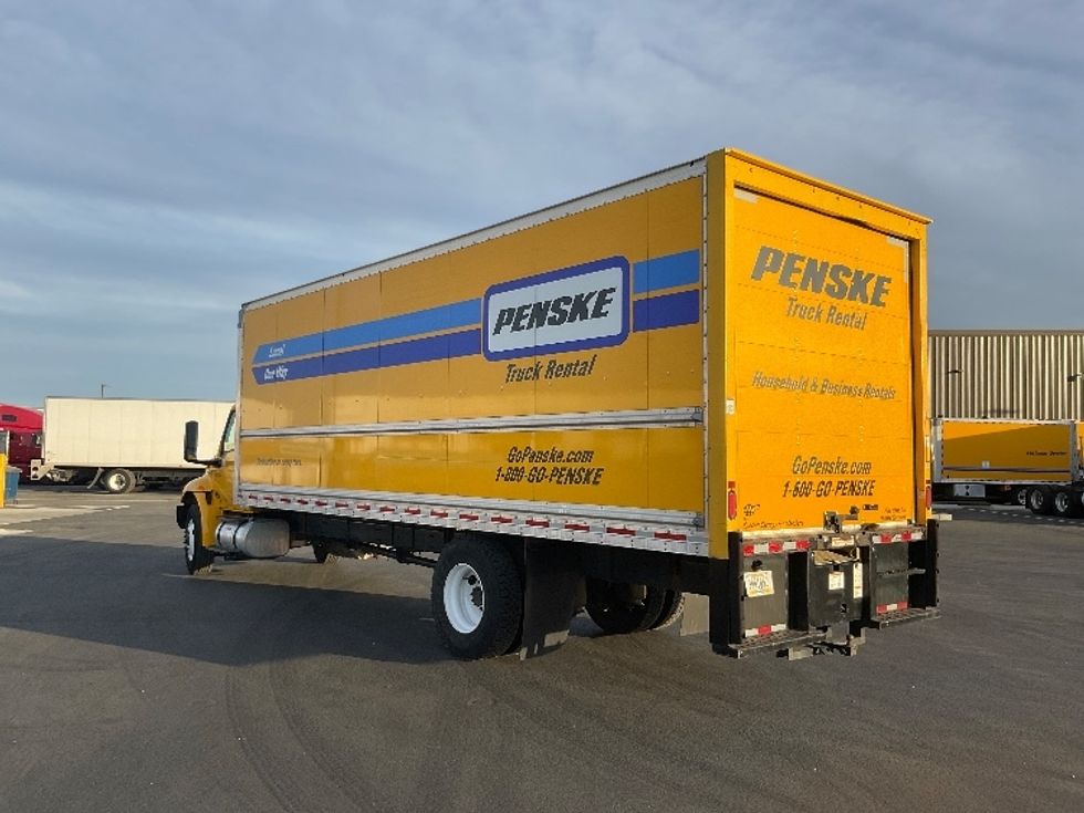 Medium Duty Box Truck-Light and Medium Duty Trucks-International-2022-MV607-Pasco-WA-233,883\n\t\tmiles-$ 40,750 - Image 6