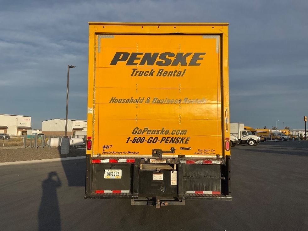 Medium Duty Box Truck-Light and Medium Duty Trucks-International-2022-MV607-Pasco-WA-233,883\n\t\tmiles-$ 40,750 - Image 7