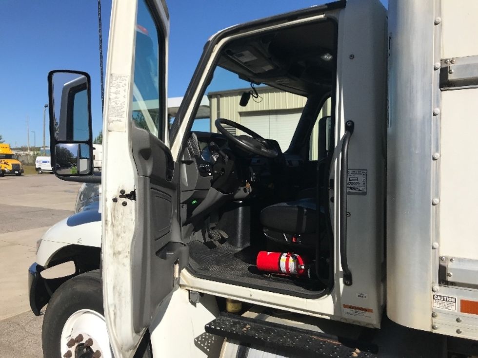 Medium Duty Box Truck-Light and Medium Duty Trucks-International-2022-MV607-Pell City-AL-228,831\n\t\tmiles-$ 51,750 - Image 16