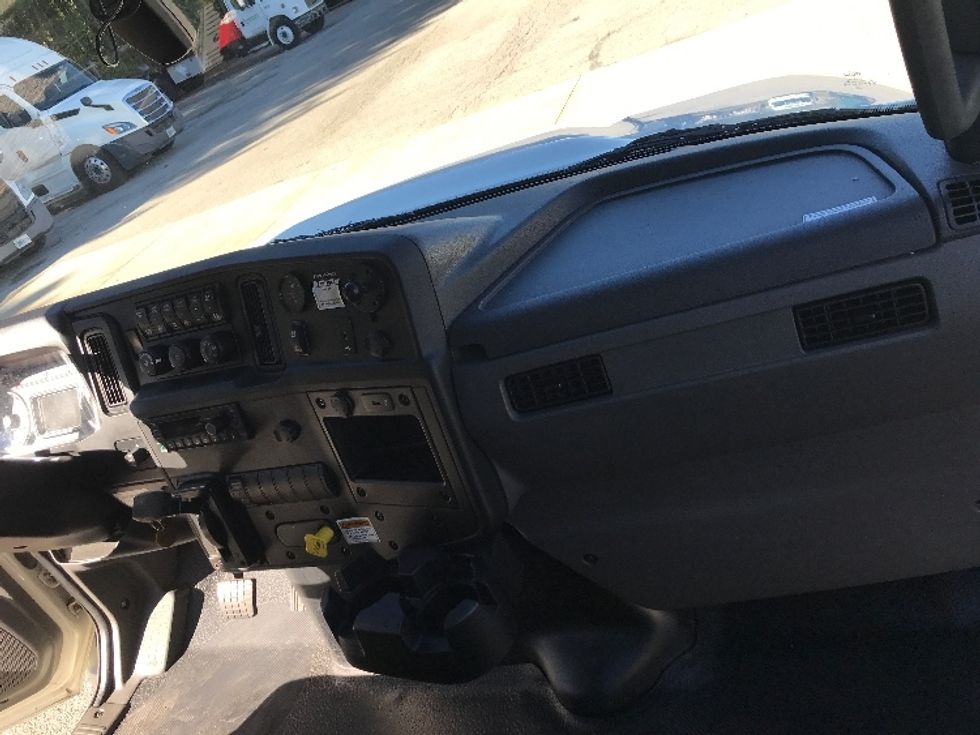 Medium Duty Box Truck-Light and Medium Duty Trucks-International-2022-MV607-Pell City-AL-228,831\n\t\tmiles-$ 51,750 - Image 21