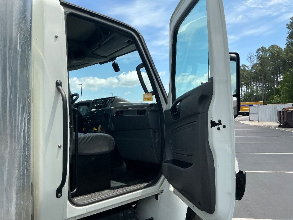 Medium Duty Box Truck-Light and Medium Duty Trucks-International-2022-MV607-Pensacola-FL-144,543\n\t\tmiles-$ 65,250 - Image 19