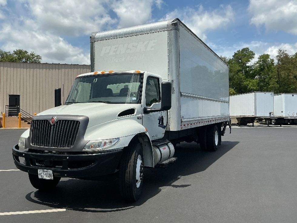 Medium Duty Box Truck-Light and Medium Duty Trucks-International-2022-MV607-Pensacola-FL-144,543\n\t\tmiles-$ 65,250 - Image 3