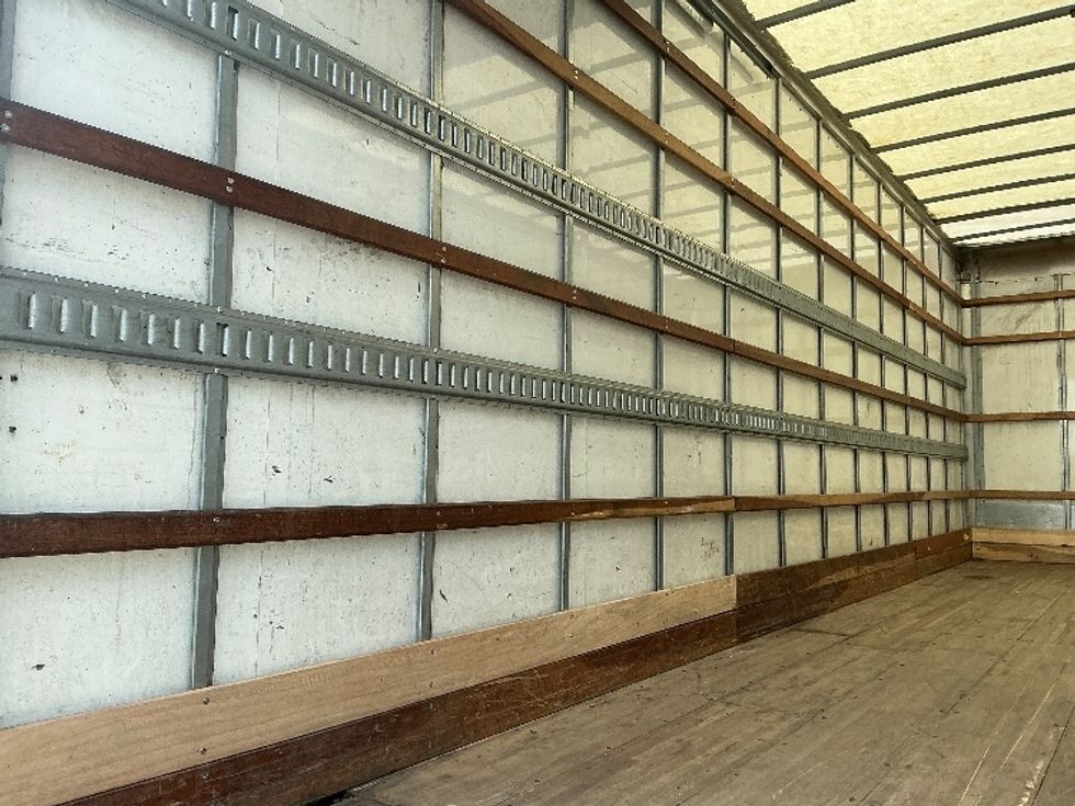 Medium Duty Box Truck-Light and Medium Duty Trucks-International-2022-MV607-Pensacola-FL-195,225\n\t\tmiles-$ 52,000 - Image 11