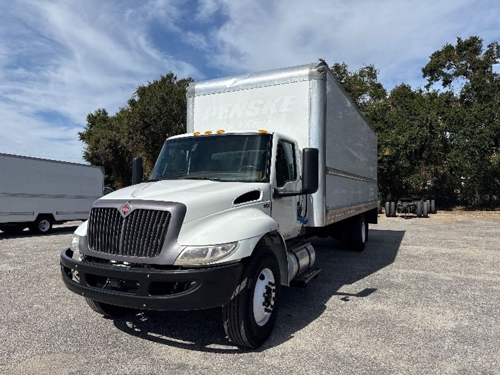 Medium Duty Box Truck-Light and Medium Duty Trucks-International-2022-MV607-Pensacola-FL-211,990\n\t\tmiles-$ 48,000 - Image 3