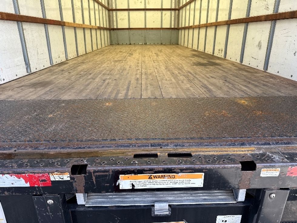 Medium Duty Box Truck-Light and Medium Duty Trucks-International-2022-MV607-Pensacola-FL-211,990\n\t\tmiles-$ 48,000 - Image 9