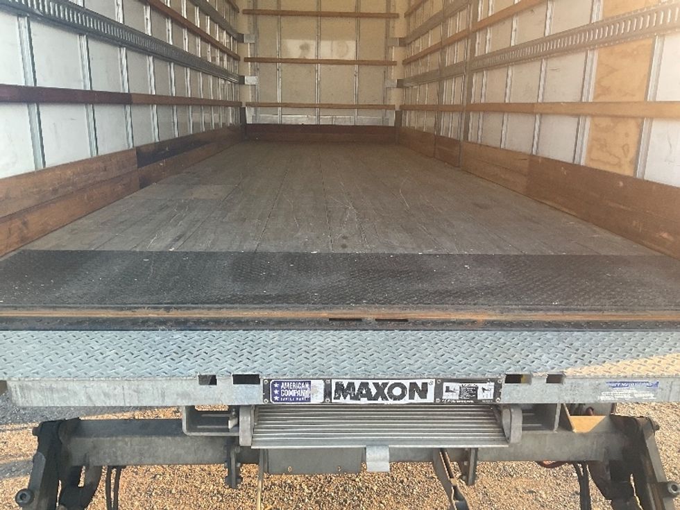 Medium Duty Box Truck-Light and Medium Duty Trucks-International-2022-MV607-Pensacola-FL-228,539\n\t\tmiles-$ 47,500 - Image 10