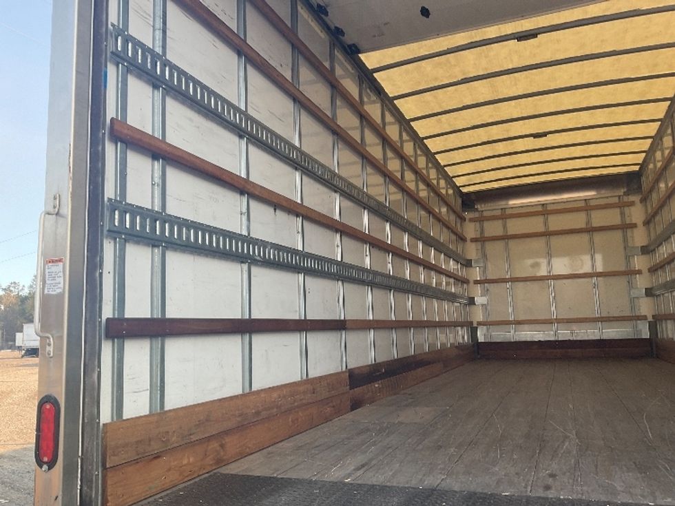 Medium Duty Box Truck-Light and Medium Duty Trucks-International-2022-MV607-Pensacola-FL-228,539\n\t\tmiles-$ 47,500 - Image 11