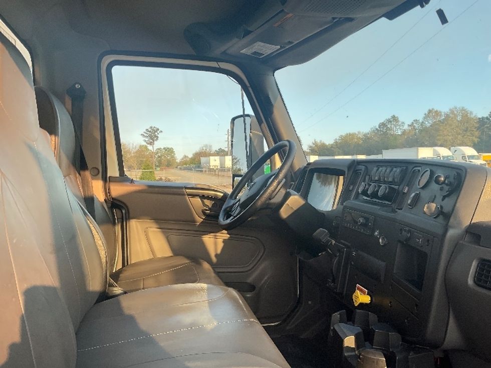 Medium Duty Box Truck-Light and Medium Duty Trucks-International-2022-MV607-Pensacola-FL-228,539\n\t\tmiles-$ 47,500 - Image 21