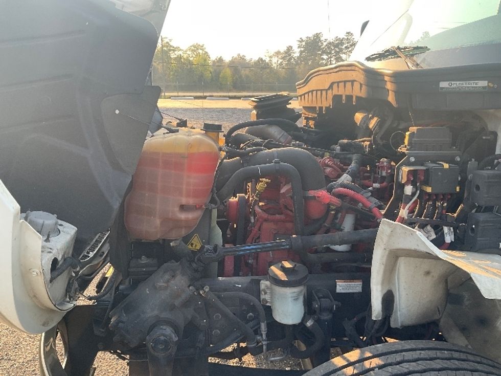 Medium Duty Box Truck-Light and Medium Duty Trucks-International-2022-MV607-Pensacola-FL-228,539\n\t\tmiles-$ 47,500 - Image 23