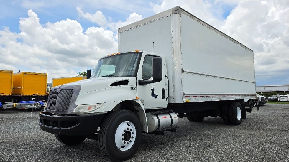 Medium Duty Box Truck-Light and Medium Duty Trucks-International-2022-MV607-Pensacola-FL-272,030\n\t\tmiles-$ 41,500 - Image 3