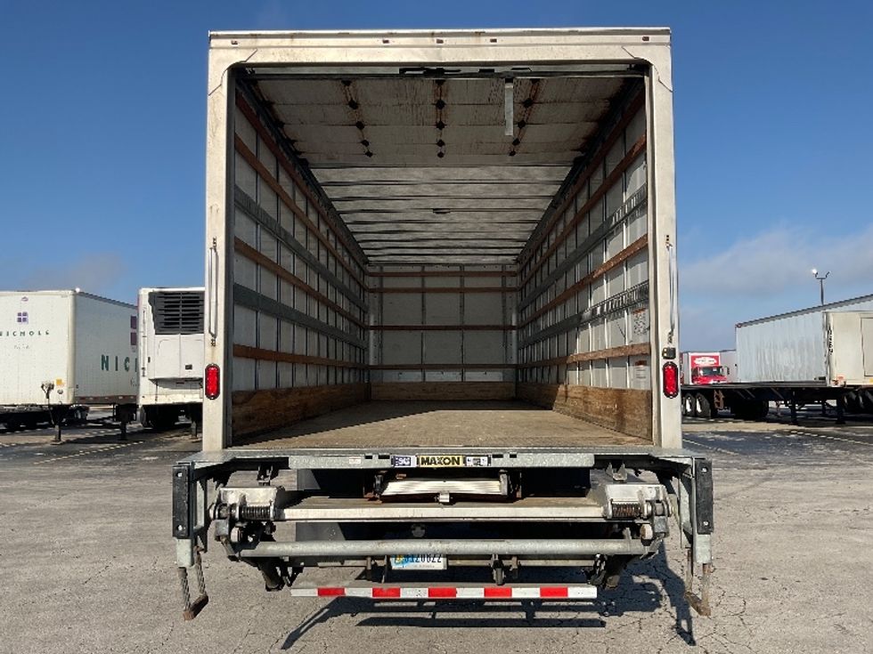 Medium Duty Box Truck-Light and Medium Duty Trucks-International-2022-MV607-Perrysburg-OH-150,643\n\t\tmiles-$ 64,250 - Image 8